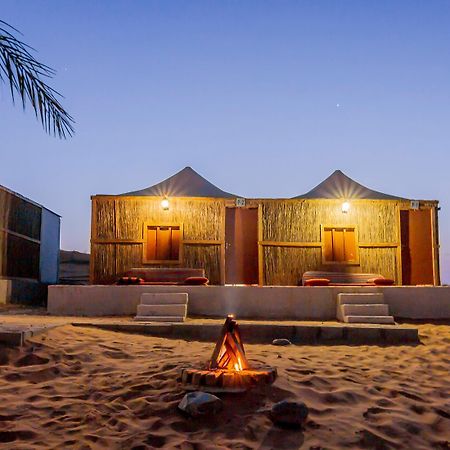 Bedouin Oasis Desert Camp- Ras Al Khaimah Buitenkant foto